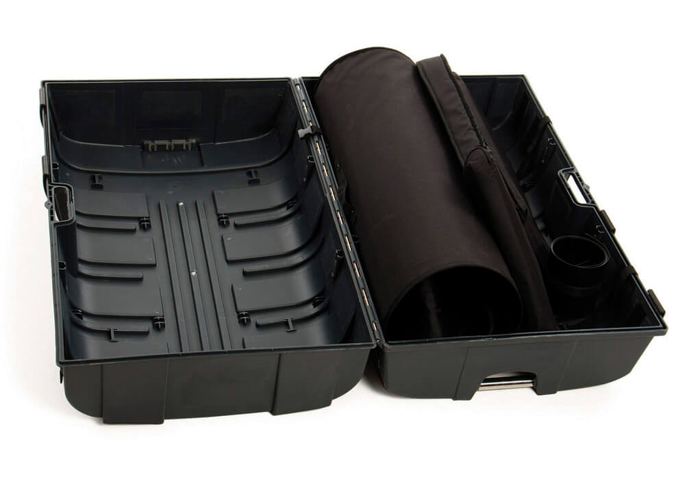 Esittelytiski yrityksesi brändillä