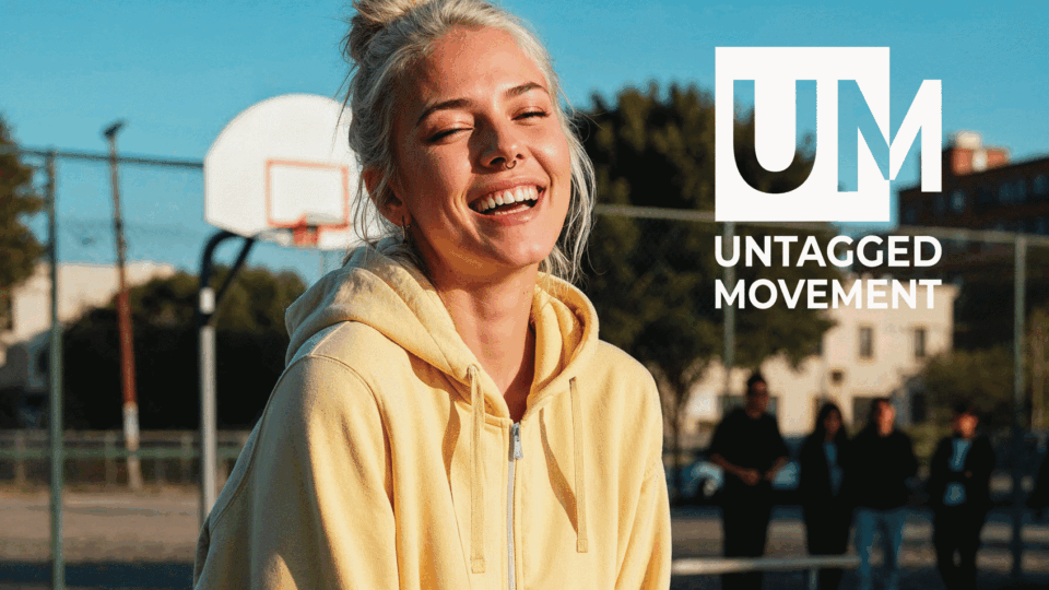 Untagged Movement – Vastuullinen ja brändättävä vaatemallisto yrityksille